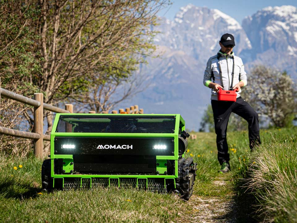 Lawn Mower trinciasarmenti radiocomandato Momach MM80A